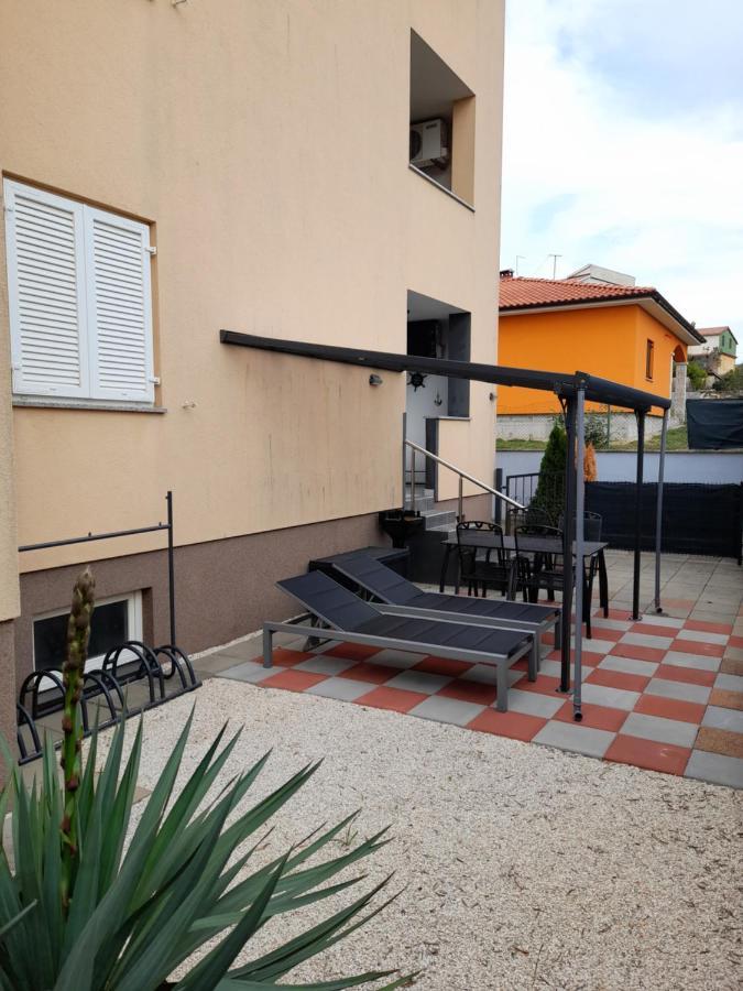 רוביני Apartment Adi מראה חיצוני תמונה